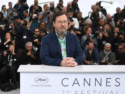 El director Lars von Trier després de la presentació de la seva pel·lícula 'The house that Jack built', dimarts a Canes. En vídeo, tràiler de la pel·lícula.