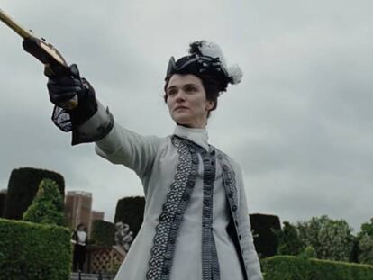 Lanthimos filma la locura de la realeza británica