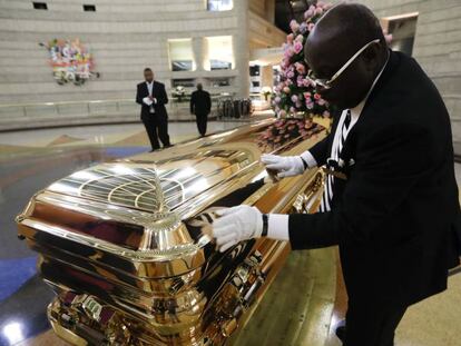 El feretro de Aretha Franklin.