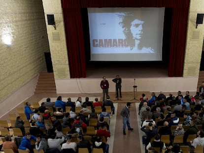 Proyección en el centro penitenciario Puerto III del documental nominado a los Goya. En vídeo el trailer de 'Camarón: flamenco y revolución'.