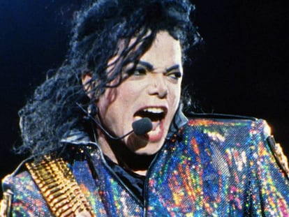 Michael Jackson, durante una presentación en 1998.