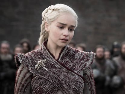 Emilia Clarke, en el papel de Daenerys Targaryen, en el capítulo 8x04 de 'Juego de tronos'.