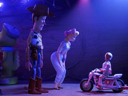 Fotograma de 'Toy Story 4'. En el video, Carlos Boyero opina de ella.