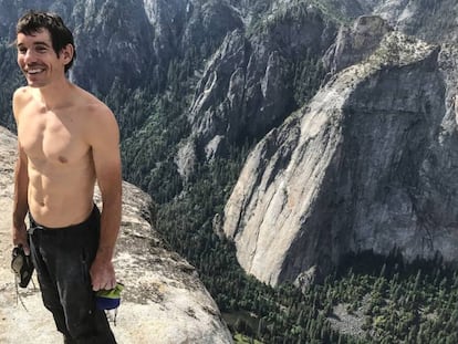 El escalador Alex Honnold, en 'Free Solo'. En vídeo, el tráiler del documental.