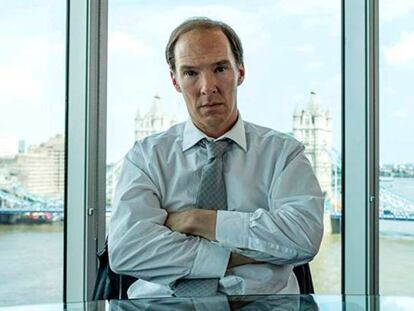 En foto, Benedict Cumberbatch, como Dominic Cummings en 'Brexit. The Uncivil War'. En vídeo, trailer oficial de 'Brexit. The Uncivil War'.