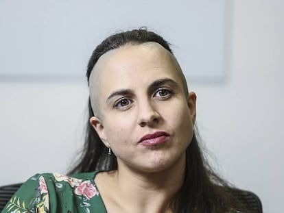 La escritora Cristina Morales, en las instalaciones de EL PAÍS en México, el 14 de octubre. En vídeo, declaraciones de Morales, en La Habana, tras enterarse de que había recibido el Premio Nacional de Narrativa.