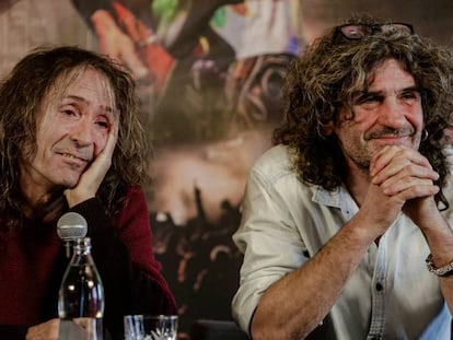 Roberto Iniesta e Iñaki ‘Uoho’ Antón de Extremoduro durante la rueda de prensa en Madrid. En vídeo, declaraciones de Extremoduro.