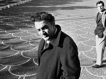 Federico Fellini con Marcello Mastroianni en Roma en 1962. En vídeo, su obra en 8 películas (y 1/2).