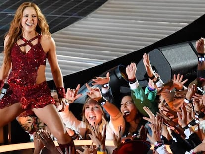 Shakira, este domingo, en un momento de su concierto en la Super Bowl.