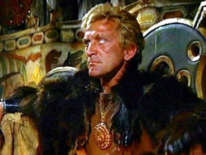 Kirk Douglas como Einar, en la película 'Los vikingos', de 1958. En vídeo, el tráiler.