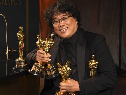 Bong Joon-ho, director de 'Parásitos', en la gala de los Oscar.