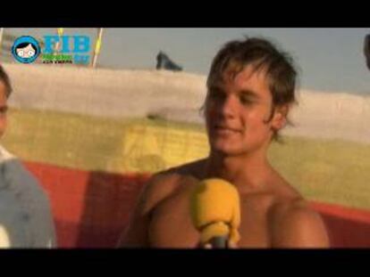Videorresumen elaborado por ScannerTV sobre la primera jornada del FIb Heineken, con imágenes de las actuaciones y entrevistas con los grupos que actuaron ayer