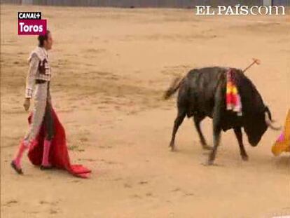 Ni Uceda ni Abellán ni Pinar estuvieron a la altura de las circunstancias; con pocas ideas y desganados, desaprovecharon las condiciones de la bien presentada corrida de Vellosino.<a href="http://www.elpais.com/toros/feria-de-san-isidro/"><b>Vídeos de la Feria de San Isidro</b></a> 