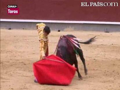 El torero extremeño corta dos orejas y se convierte en el primer gran triunfador de la feria; naufragio sin paliativos de El Cid y Perera con toros encastados.<a href="http://elpais-com.zproxy.org/toros/feria-de-san-isidro/"><b>Vídeos de la Feria de San Isidro</b></a>  