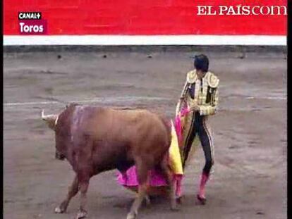 Los toros de El Pilar estuvieron por encima de los toreros. <a href="http://www.elpais.com/toros/feria-de-bilbao/"><b>Vídeos de la Feria de Bilbao</b></a>