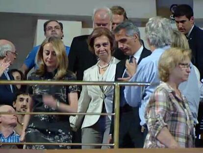 La Reina recibe una pitada en el Auditorio