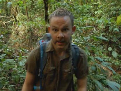 Los bichos miran a cámara