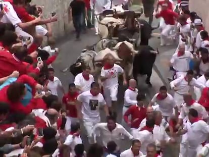 Dos heridos graves y un tercero por asta de toro en el encierro de Torrestrella