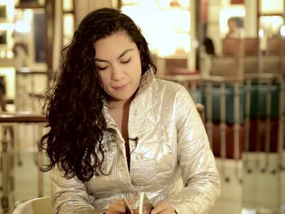 Un minuto de poesía: Carla Badillo