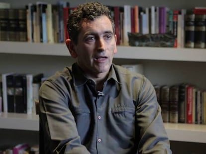 Juan Mayorga, en su casa de Madrid.