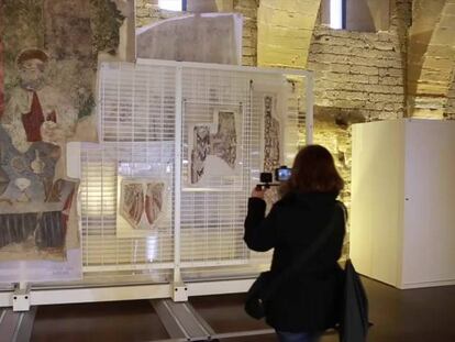Sijena expone las antigüedades que Cataluña les devolvió.