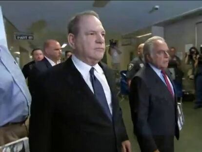 Weinstein evita el arresto domiciliario pese a los nuevos cargos