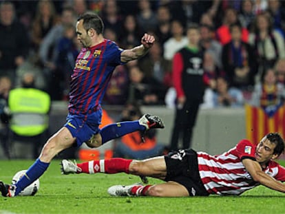 Iniesta revienta un buen partido