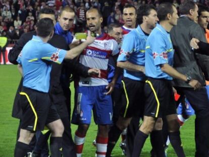 “Si al Zaragoza le pita uno de Granada, no gana”