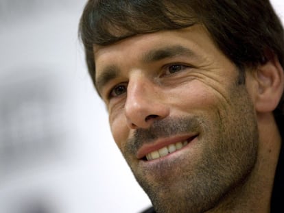 Van Nistelrooy anuncia su retirada del fútbol