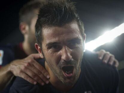 Villa celebra su gol contra la Real Sociedad en el Camp Nou.
