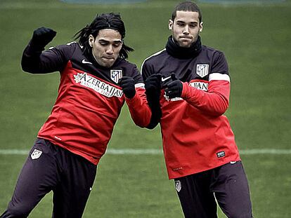 Falcao y Mario, durante un entrenamiento del Atlético.