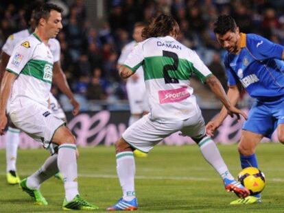 Getafe, 1; Elche, 1
