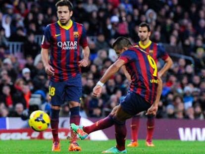 Alexis marca el cuarto gol del Barça.