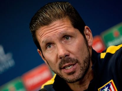 Simeone, durante la rueda de prensa en el Calderón.