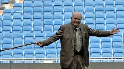 Alfredo di Stéfano, en el Bernabéu en agosto de 2007