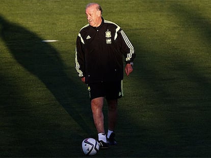 Del Bosque, durante un entrenamiento de la selección