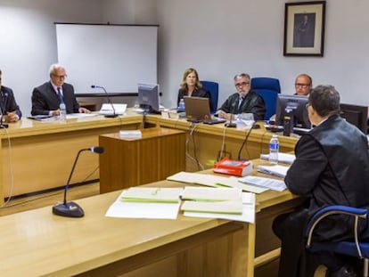 Representantes de la Liga y la AFE, en la Audiencia Nacional.