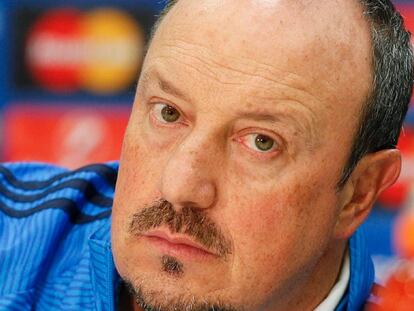 Benítez en la rueda de prensa previa al partido contra el Shakhtar.