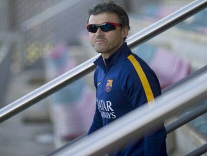 Luis Enrique, antes de empezar el entrenamiento de este viernes.