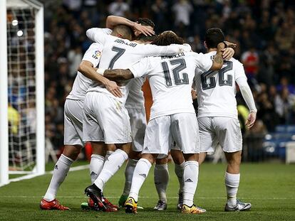 Celebración del tercer gol del Madrid.