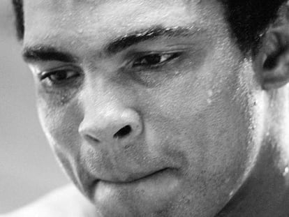 Muhammad Ali, durante un entrenamiento en 1974.