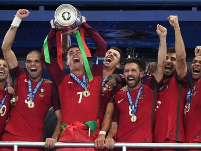 Portugal triunfa e consola Cristiano Ronaldo