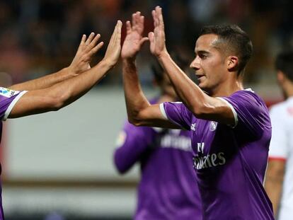 FOTO: Asensio celebra el gol del 0-2 ante la Cultura Leonesa con Lucas. / VÍDEO: Rueda de prensa de Zinedine Zidane.