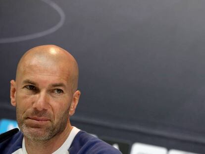 Zidane: “Puede que con cuatro en el centro del campo tengamos más equilibrio”