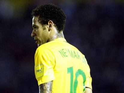 Neymar, durante un partido reciente con Brasil.