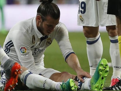 Bale, tras sufrir la lesión. REUTERS / Vídeo: ATLAS