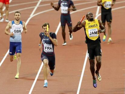 Bolt grita tras su lesión en el 4x100.