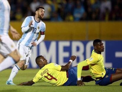 Messi celebra un gol. En vídeo, declaraciones de Jorge Sampaoli y Patricio Lara.