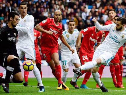FOTO: Nacho marca el primero del Madrid. / VÍDEO: Declaraciones de los entrenadores tras el partido.