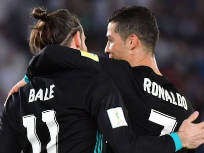 Gareth Bale y Cristiano Ronaldo celebran el segundo gol del Madrid. / Vídeo: Declaraciones de Gareth Bale y Zinedine Zidane tras el partido.